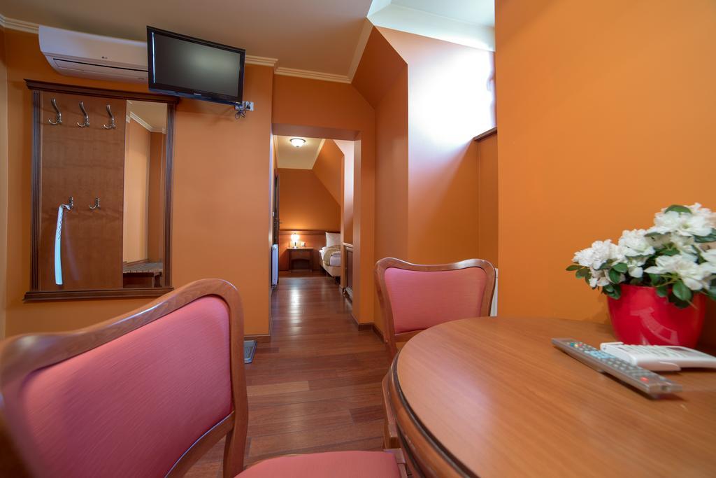 Aparthotel Rynek 16 à Sandomir Extérieur photo